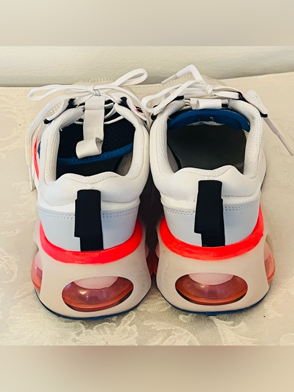NIKE AIR MAX 2021 KIDS/YOUTH SHOES [SIZE 4Y/WOMEN 5.5] SUMMIT WHITE [DA3119-101] - Picture 8 of 15